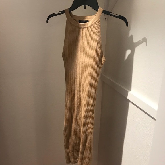 Dresses & Skirts - Tan Camel Midi Dress
